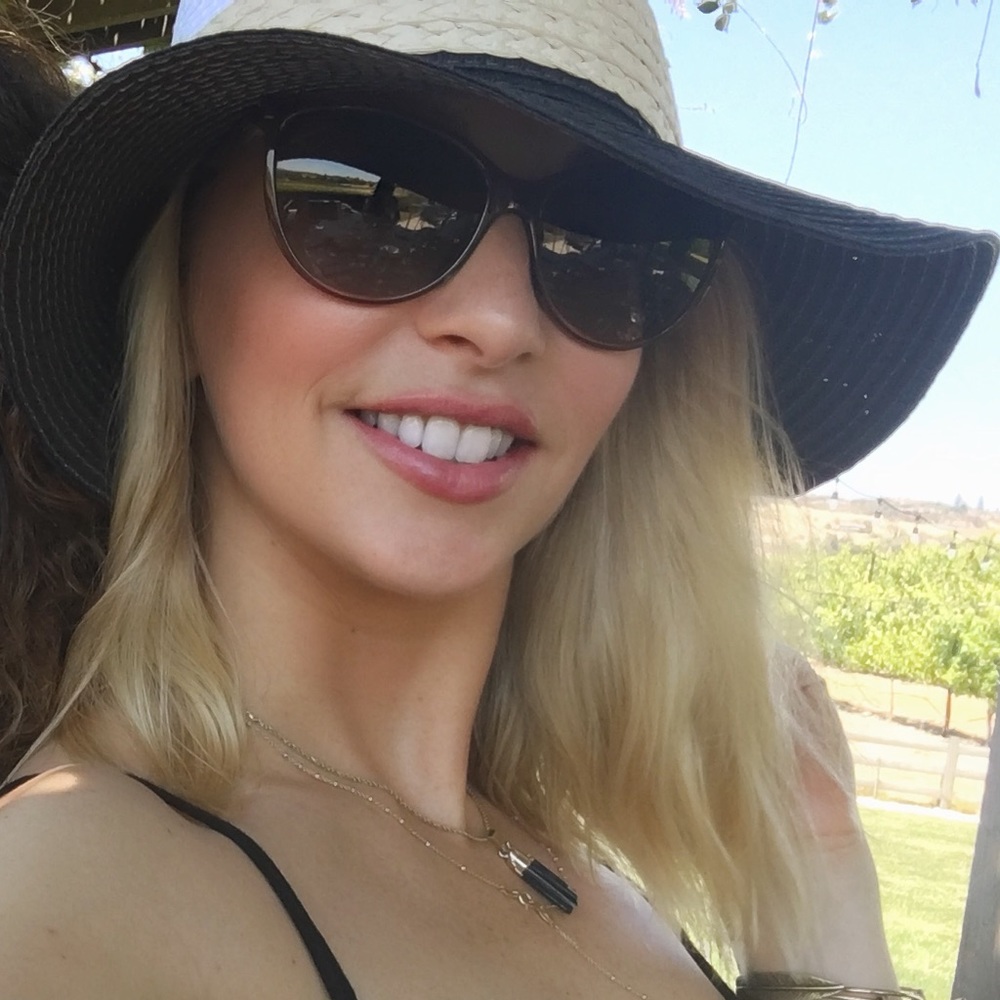 Meet your Posher, Krystal